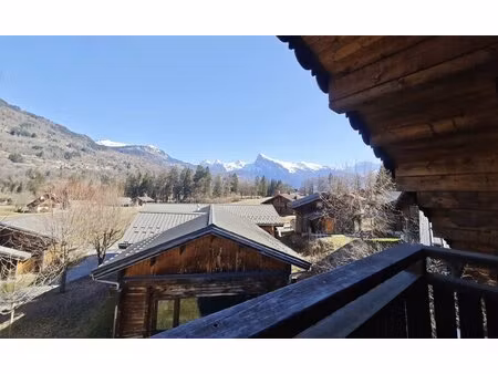 chalet en co-propriété avec 3 chambres et piscine  près de morillon