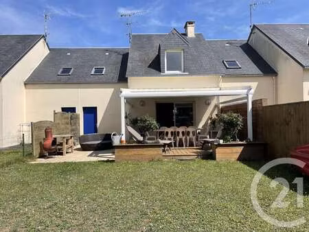 vente maison à jullouville (50610) : à vendre / 75m² jullouville