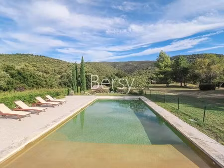 mas en pierre de 225m2 - dépendance - 6 (4+2) chambres - piscine 13x5 5m - garage 70m2
