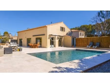 achat : maison (13090)