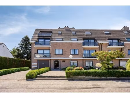 appartement te koop in gentbrugge met 3 slaapkamers