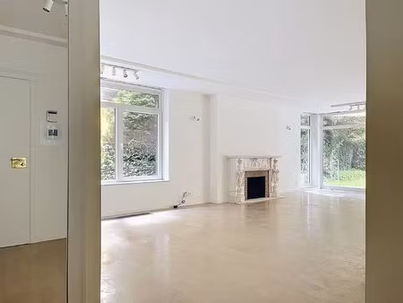 appartement à louer à avenue de l'uruguay 22 bruxelles (vbe35197)