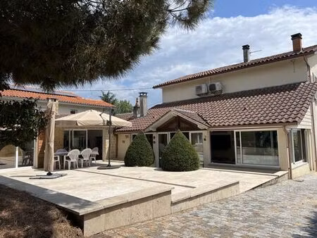 maison de luxe de 9 pièces en vente à creysse  nouvelle-aquitaine