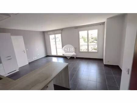 location appartement 2 pièces 44m² tigery 91250