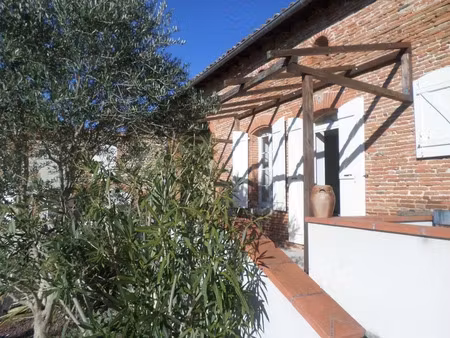location appartement 2 pièces 41 m² à montrabé (31850)