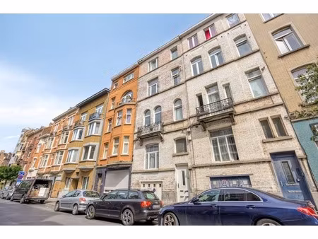 appartement te koop in vorst met 4 slaapkamers