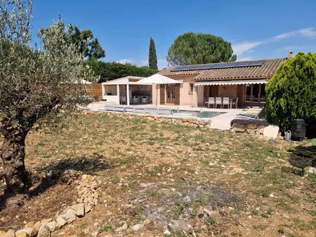 vente maison 4 pièces 120 m² tourrettes (83440)