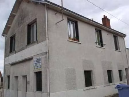 location appartement t1 à guéret (23000) : à louer t1 / 30m² guéret
