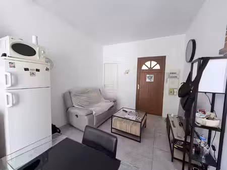 appartement rénové avec parking et cellier vendu loué
