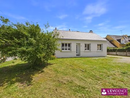 maison avec garage sur jolie parcelle