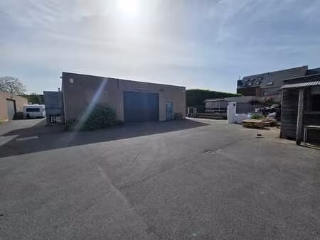 dépôt de 350m² à louer à londerzeel