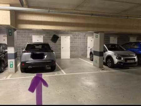 proximité gare de ath -à louer parking en sous sol 75 €/mois