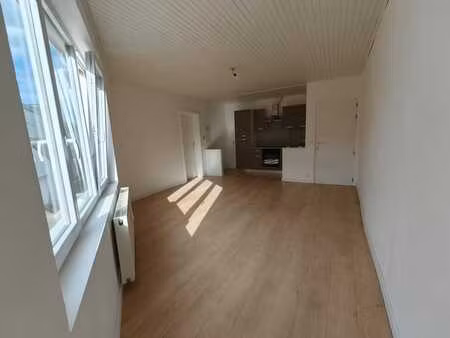 appartement 1 ch à louer à jemelle