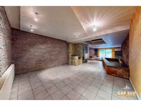 immeuble de caractère de ± 460 m² à aménager