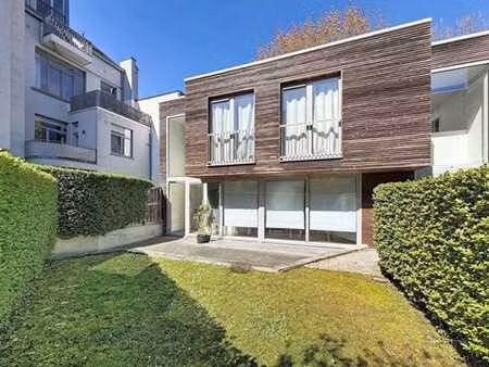 forest - maison moderne 2 chambres + jardin sud a vendre