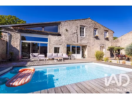 vente maison 12 pièces 622 m² à puilboreau (17138)  1 599 000 €