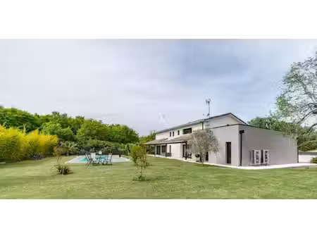 vente maison contemporaine montberon  290m² 5 pièces 599 000€ avec piscine
