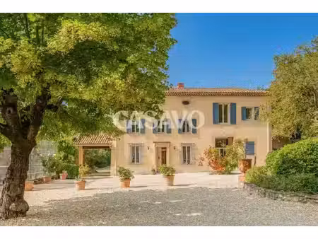 vente maison 9 pièces 350 m² à grambois (84240)  2 995 000 €