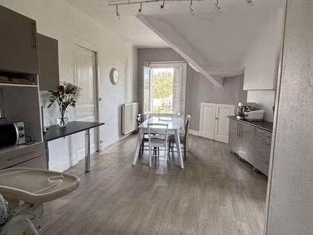 location appartement 3 pièces au chambon-feugerolles (42500) : à louer 3 pièces / 102m² le