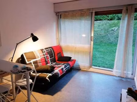 location appartement t1 meublé au chesnay (78150) : à louer t1 meublé / 19m² le chesnay