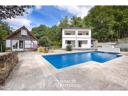 maison d'architecte et sa dépendance pittoresque