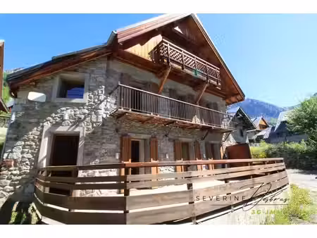 chalet 7 pièces