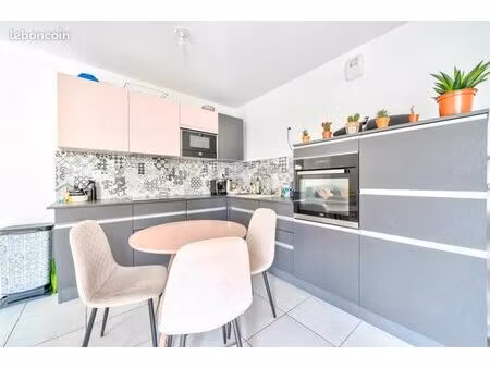 appartement 3 pièces 62 m²