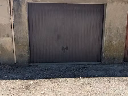 grand garage
