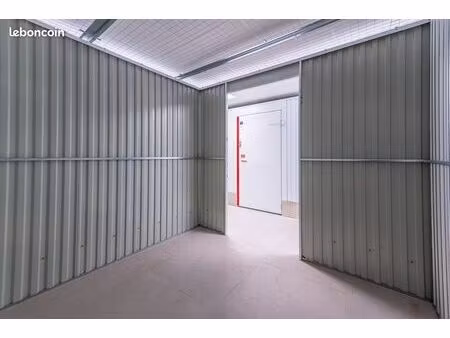 garage/box 5 m² gardanne
