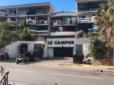 studio 18 m² compris eau  électricité et assurance