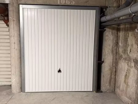 garage box fermé