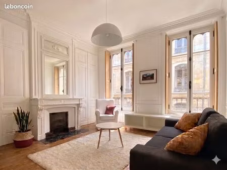 coup de coeur - vente appartement 2/3 p de 66 m2 - quartier cordeliers - 392 000