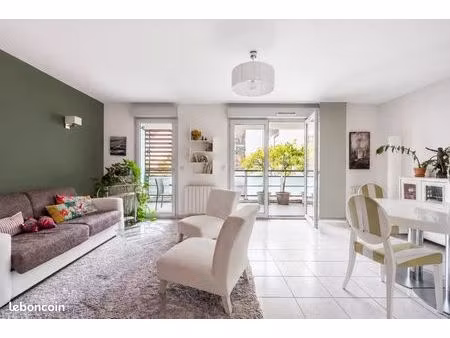 appartement 3 pièces 74 m²