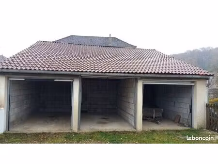 garage de 13 m2 à louer