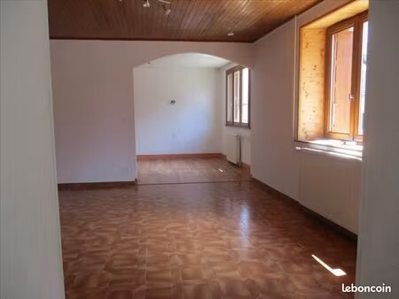 maison 6 pièces 164 m²