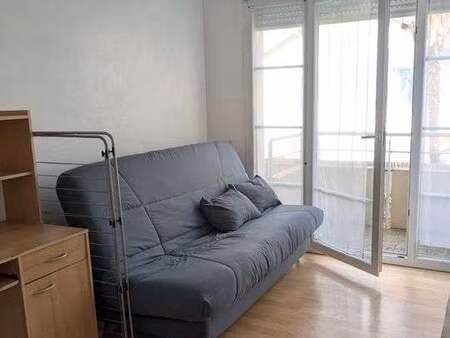 location appartement t1 meublé à pau (64000) : à louer t1 meublé / 18m² pau