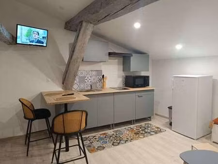 location appartement t1 meublé à sainte-foy-la-grande (33220) : à louer t1 meublé / 30m² s