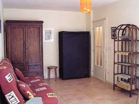 location appartement t1 meublé à aix-en-provence (13080) : à louer t1 meublé / 36m² aix-en
