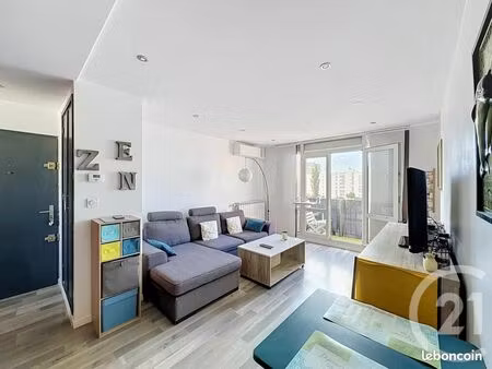 appartement 3 pièces 55 m²