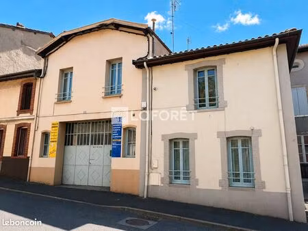 immeuble 6 pièces 208 m²