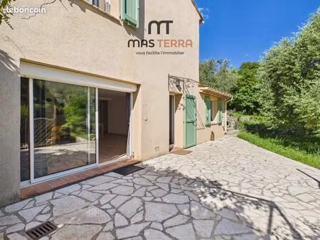appartement 3 pièces 85 m²