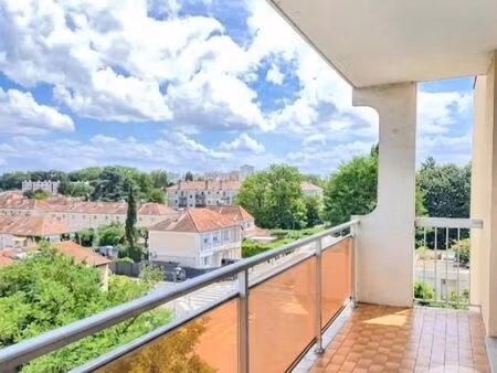 appartement 4 pièces 89 m²