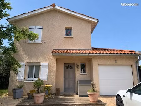 maison 100m² – 3/4 ch – terrain 755m² sans vis-à-vis – taponas