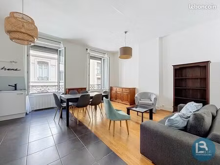 appartement 3 pièces 54 m²