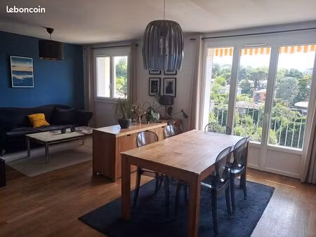 t3 67 m² avec balcon  vue dégagée  garage fermé et cave