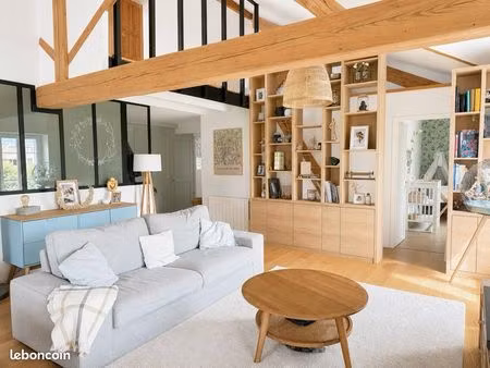 ? appartement atypique et plein de charme – t3 bis / t4 – 83 m² carrez (104 m²) au sol