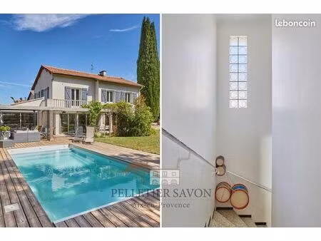 maison 8 pièces 140 m²