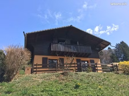 chalet t3 en location meublée libre à compter du 27 juillet 2026