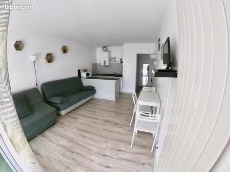 studio port du cap d'agde a louer sept a avril