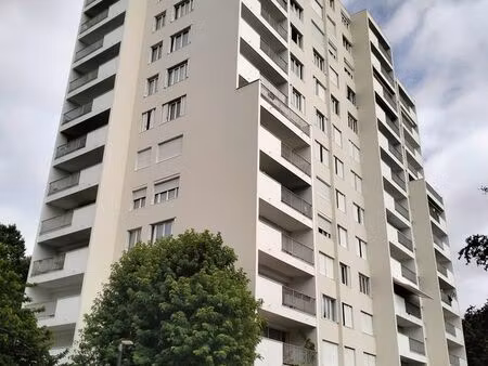 location appartement t2 en résidence - 79000 niort